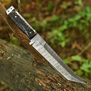 Handmade Camping Damascus Steel Blade Tanto Knife Ram Horn Handle