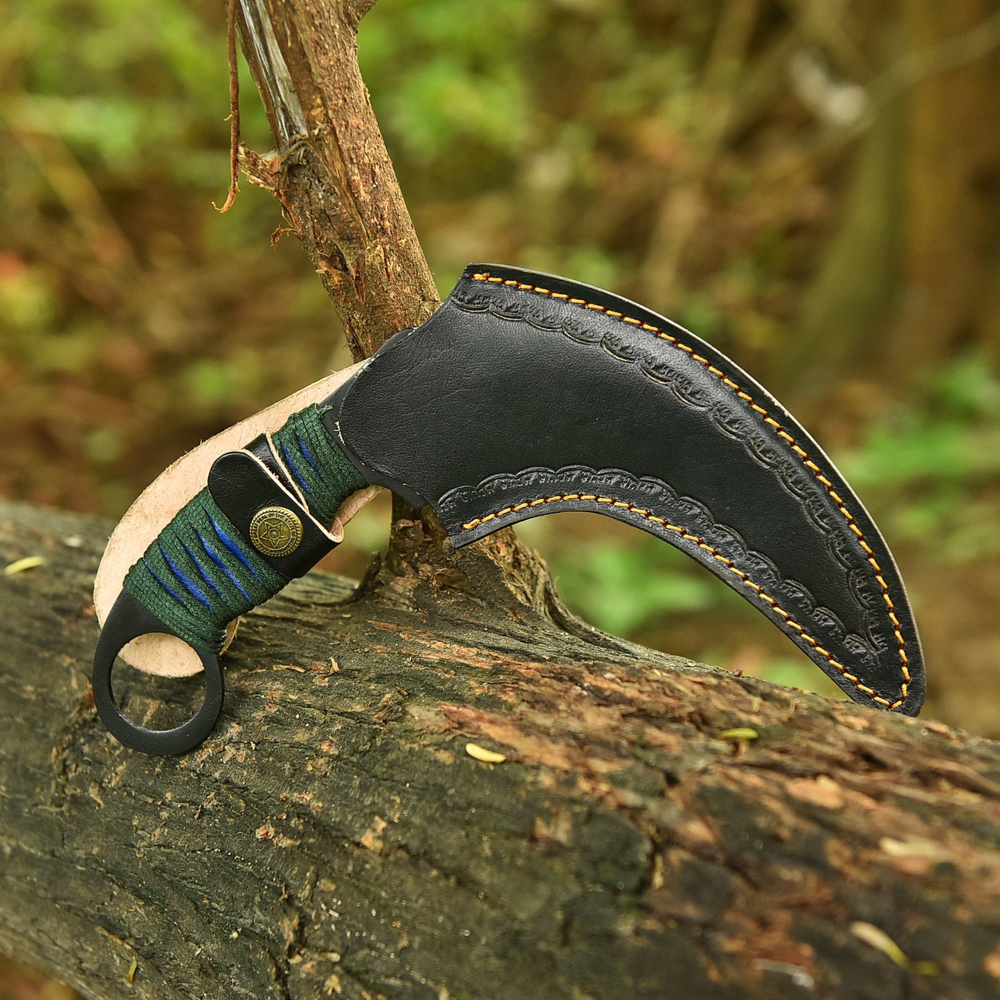 Hand Finished Tactical Carbon Steel Curved Blade Karambit Knife With Sheath
