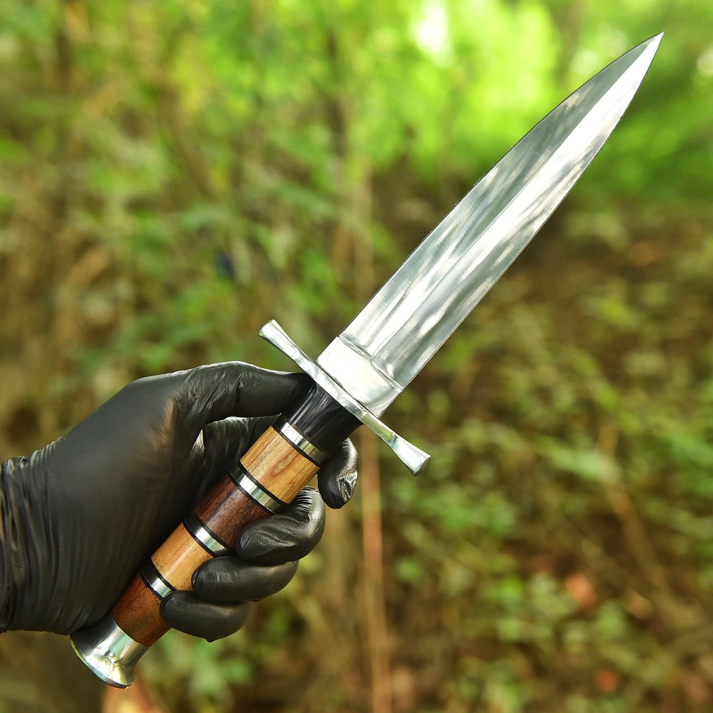 Hand Forged Carbon Steel Hunting Dagger Knife Wood Resin Steel Handle