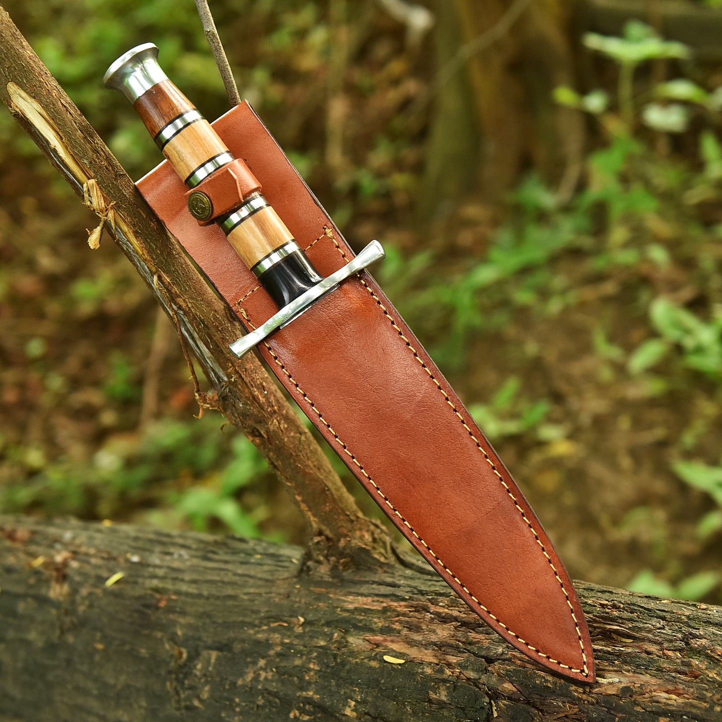 Hand Forged Carbon Steel Hunting Dagger Knife Wood Resin Steel Handle