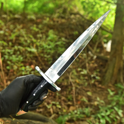 Camping Handcrafted Double Edge High Polish Carbon Steel Blade Dagger Knife