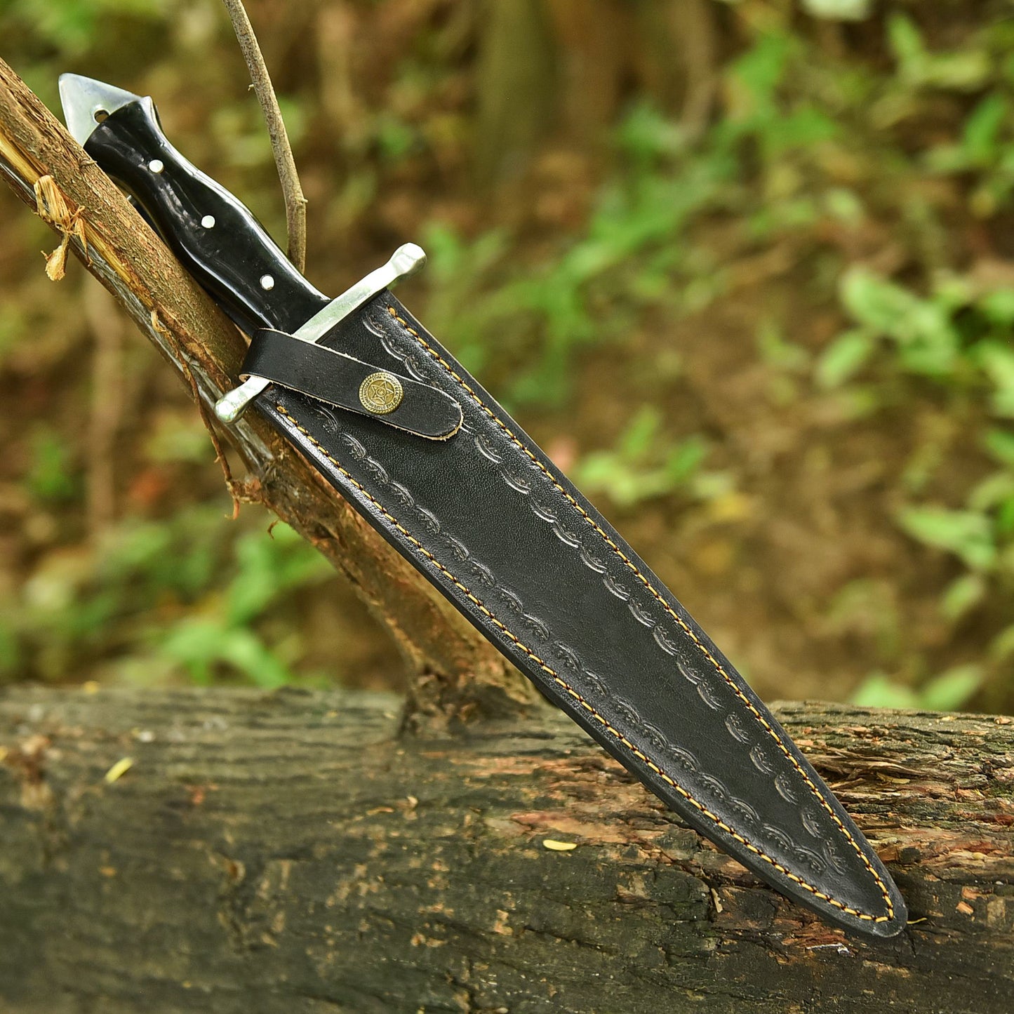 Camping Handcrafted Double Edge High Polish Carbon Steel Blade Dagger Knife