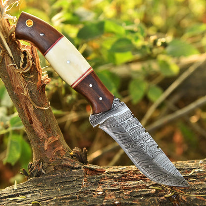 Handmade Damascus Steel Fixed Blade Bushcraft  Skinner Knife With Sheath
