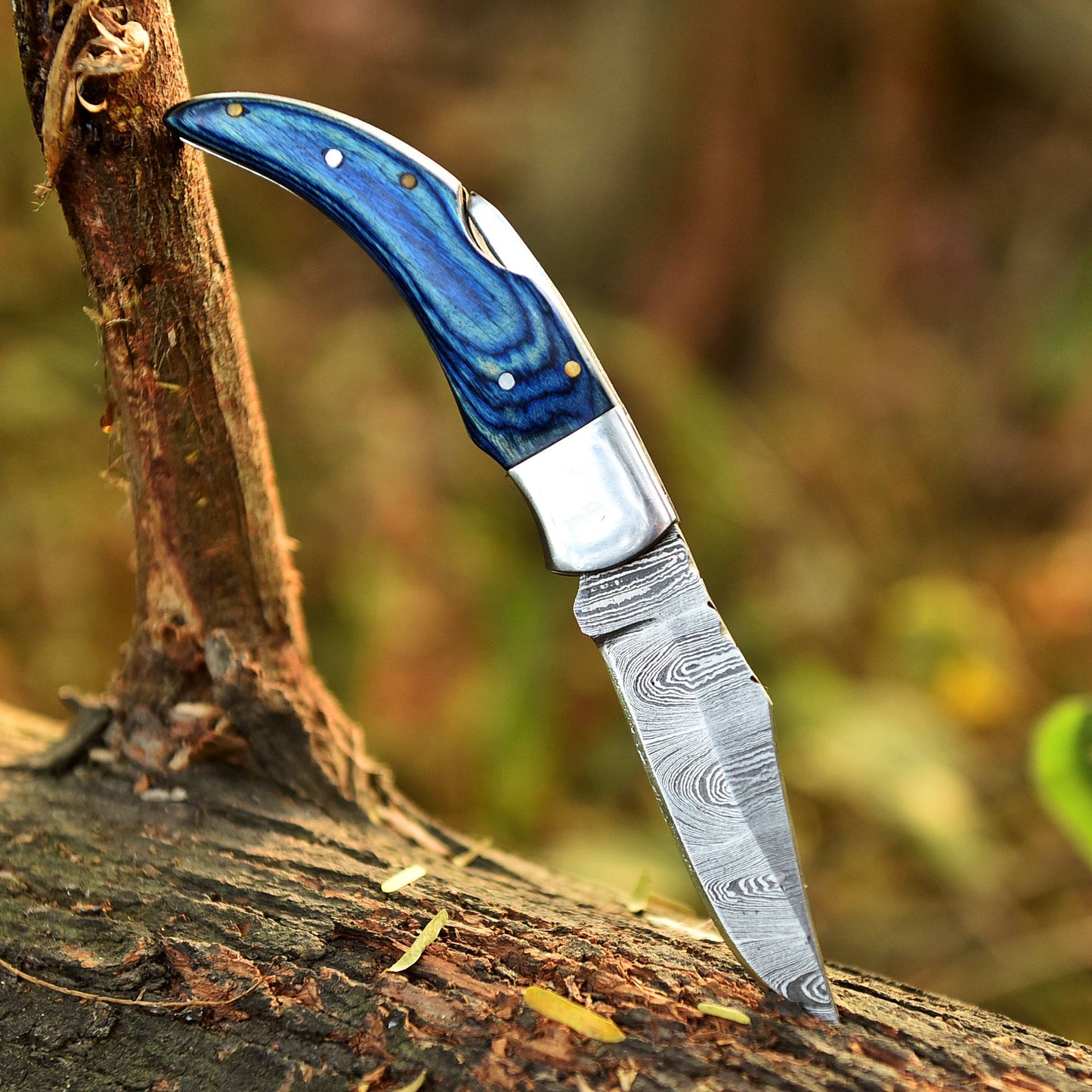 Custom Hand Forged Damascus Steel Hunting Camping Folding Knife Wood Handle