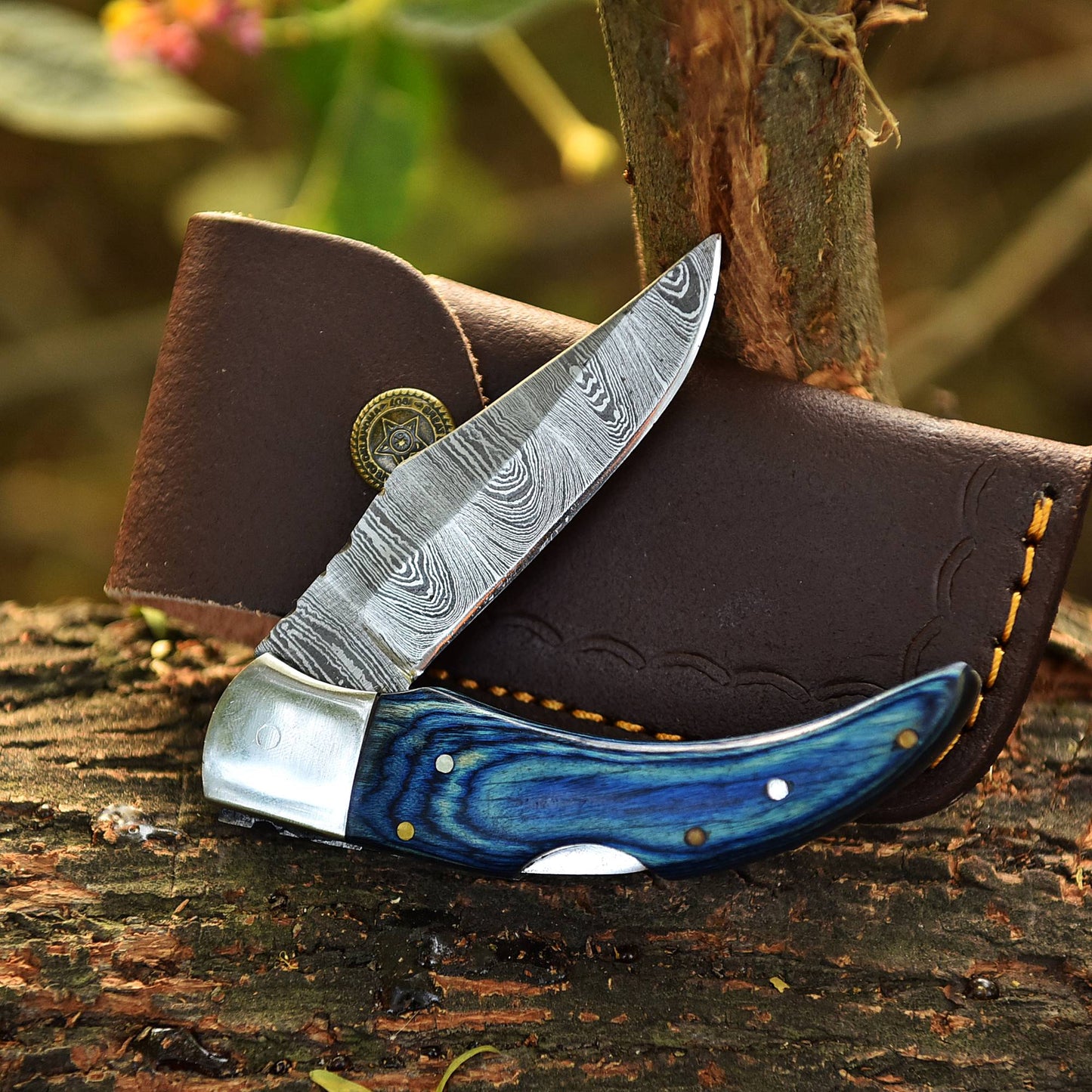 Custom Hand Forged Damascus Steel Hunting Camping Folding Knife Wood Handle