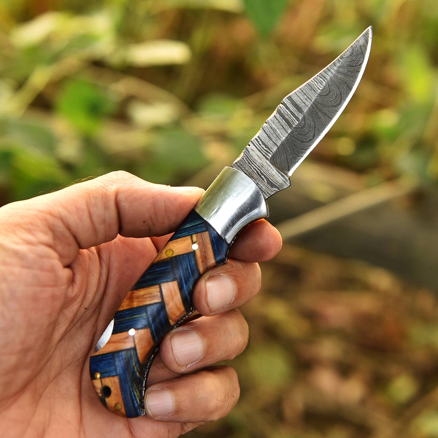 Custom Hand Forged Heavy Duty Damascus Steel Folding Blade Pocket Knife