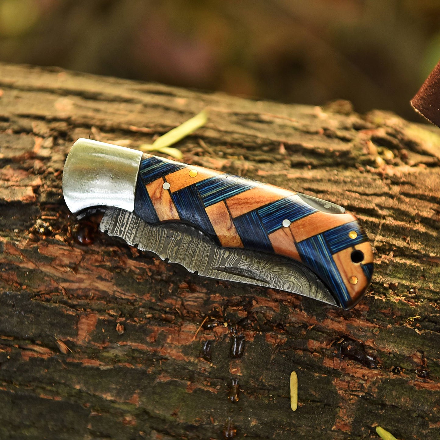 Custom Hand Forged Heavy Duty Damascus Steel Folding Blade Pocket Knife