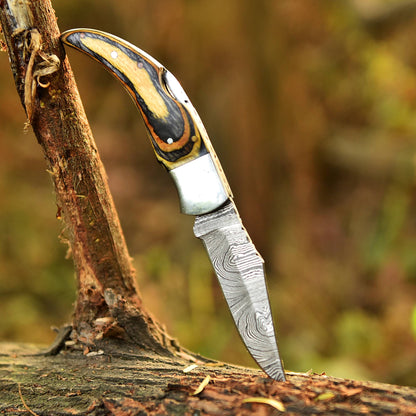Hand Made Damascus Steel Hunting Folding Knife Camping Pocket Knife