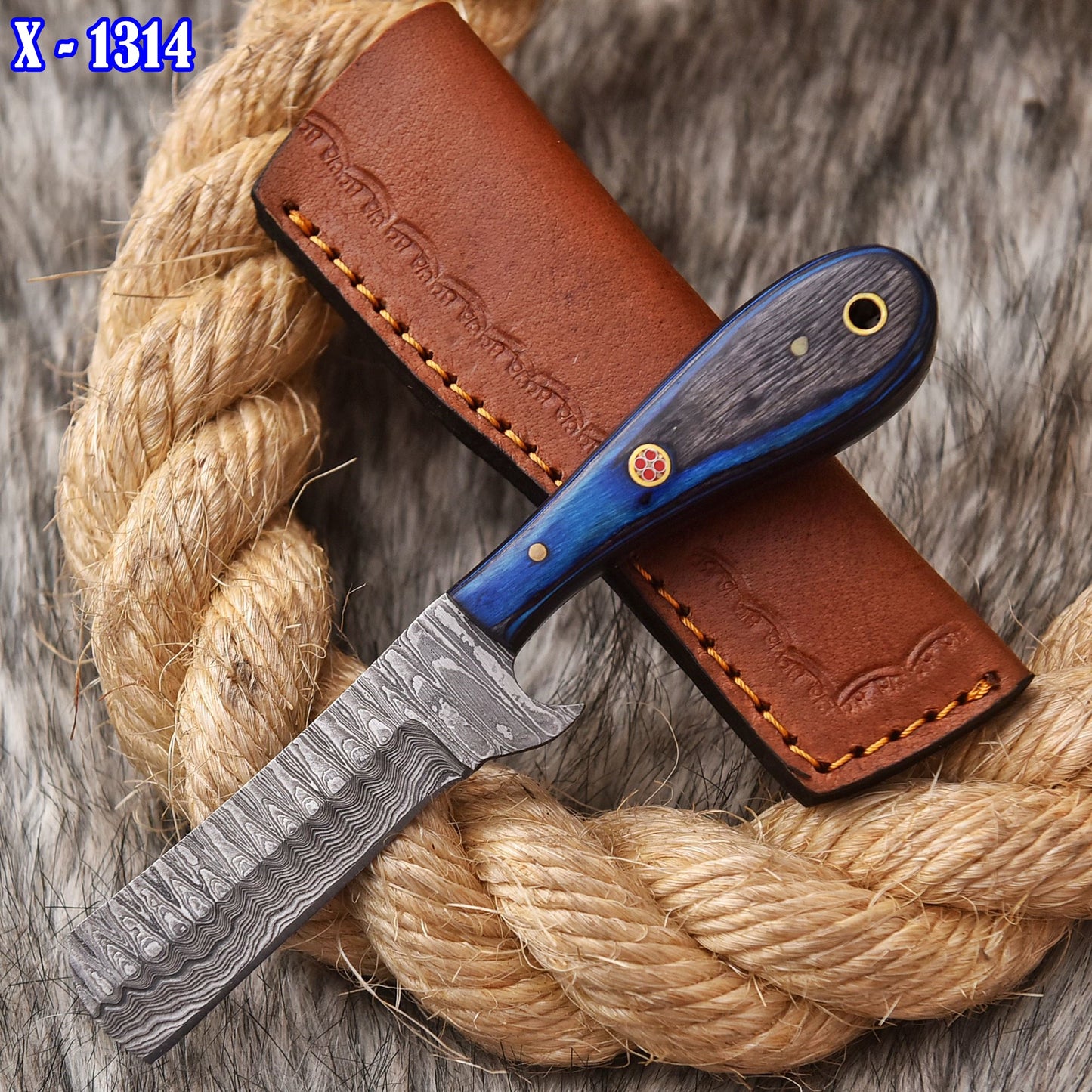 Handmade Damascus Steel Skinning Tactical Camping Knife Wood Handle EDC