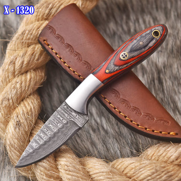 Handmade Forged Damascus Steel Full Tang Skinner Knife With Sheath