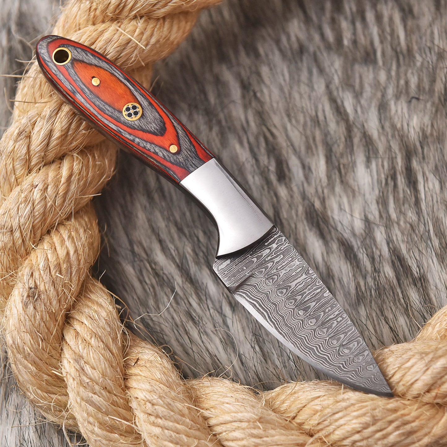 Handmade Forged Damascus Steel Full Tang Skinner Knife With Sheath
