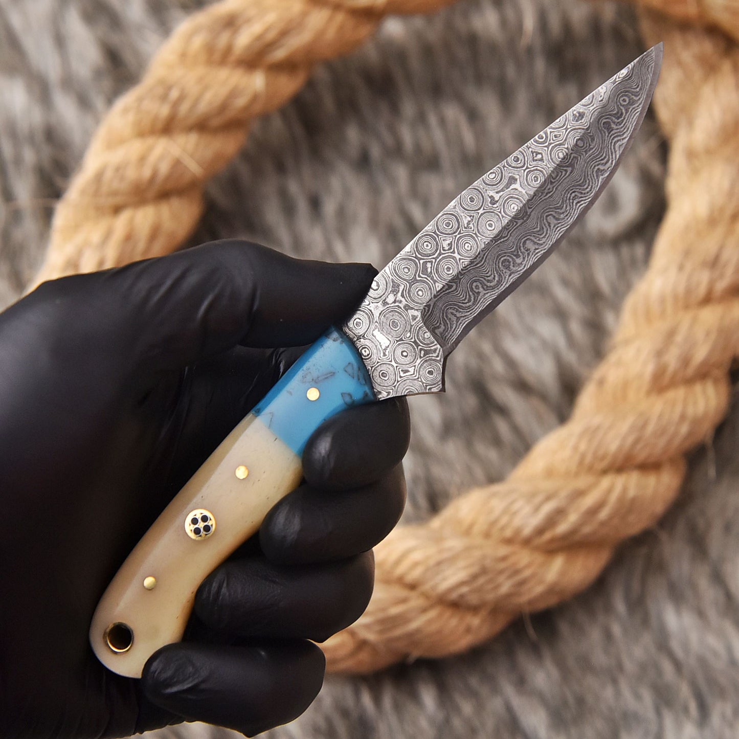 Handmade Damascus Steel Skinner Knife Camel Bone Resin Handle Full Tang