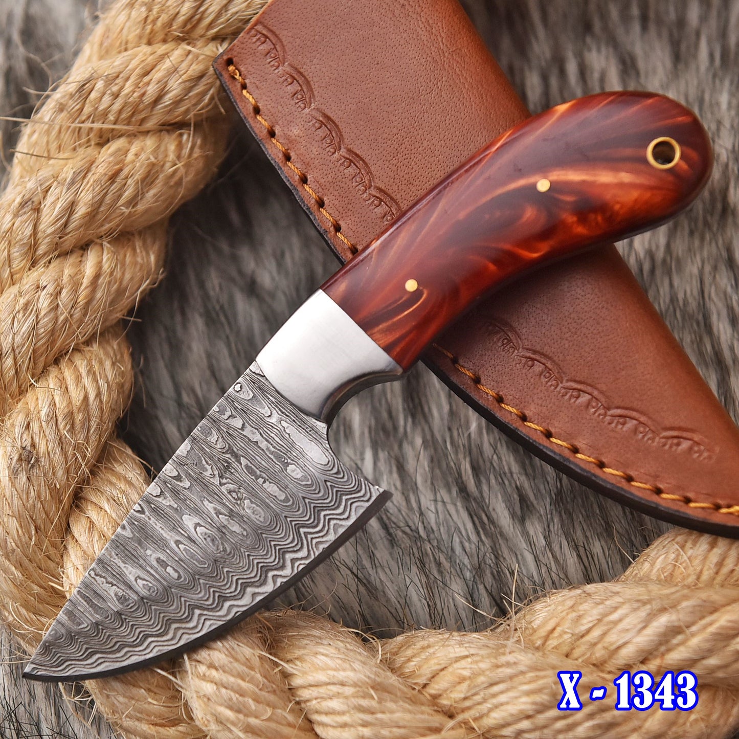 Handmade Damascus Steel Skinner Knife Resin Handle Full Tang With Sheath
