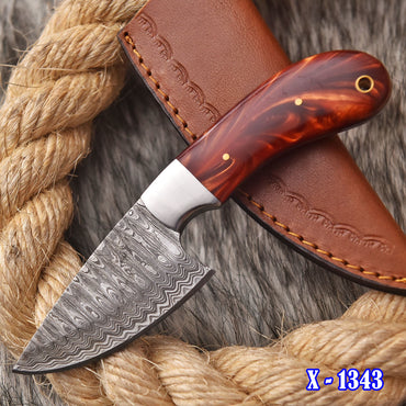 Handmade Damascus Steel Skinner Knife Resin Handle Full Tang With Sheath