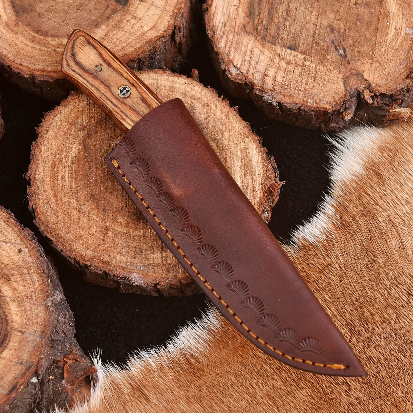 Handmade Hunting Bushcraft Knife Forged Damascus Steel Survival EDC