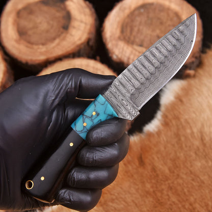 Outdoor Handmade Damascus Steel Tactical Skinner Knife Resin Handle