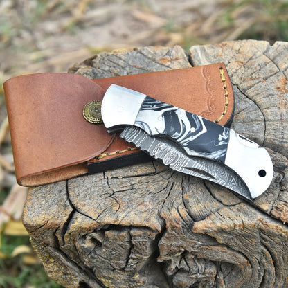 Hand Forged Damascus Steel Pocket Knife Resin Handle Collector Piece