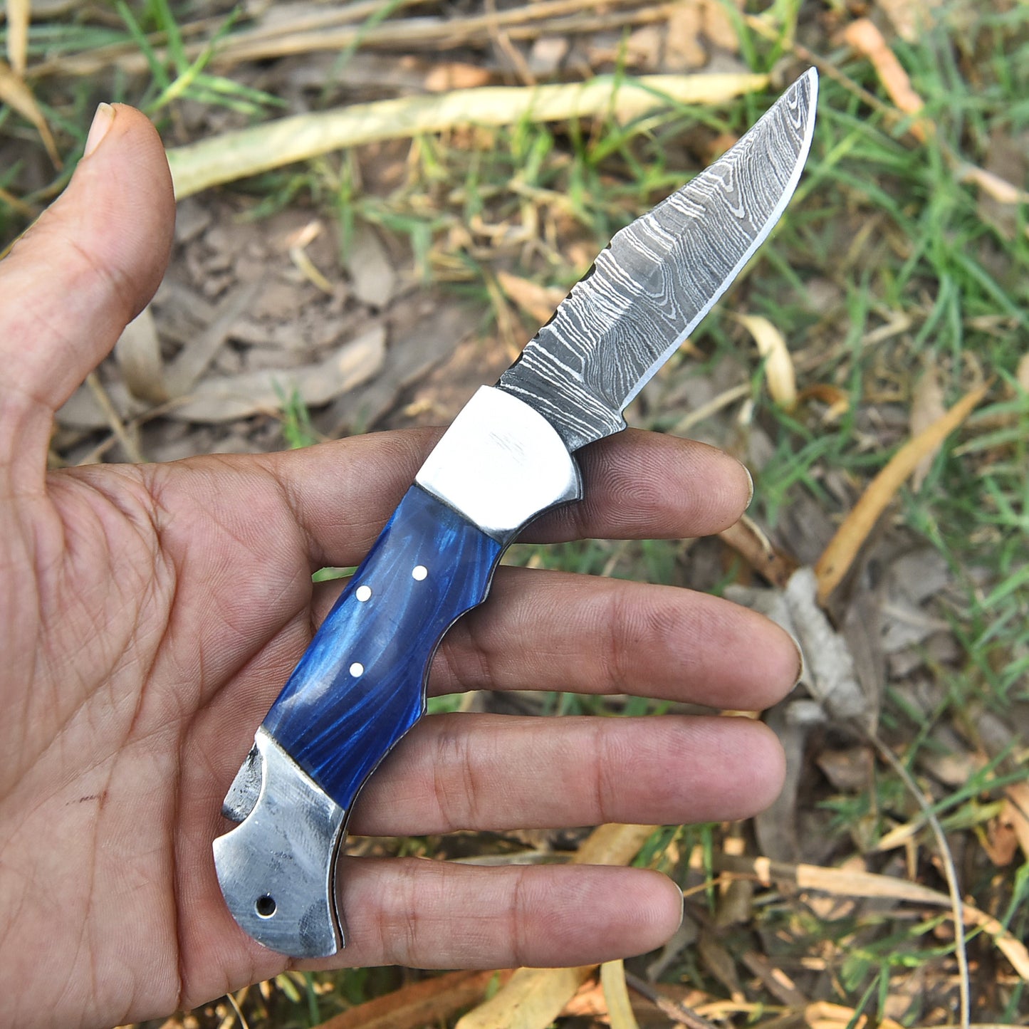 Custom Damascus Steel Folding Knife Outdoor Hiking Utility Pocket Tool