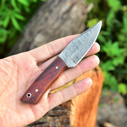 Custom Hand Forged Damascus Steel Fixed Blade Hunting Skinning Knife