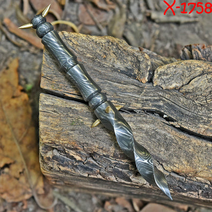 Handcrafted Collector’s Damascus Steel Twist Blade Dagger