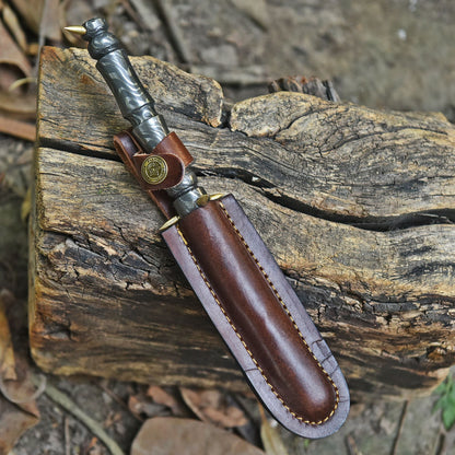 Handcrafted Collector’s Damascus Steel Twist Blade Dagger