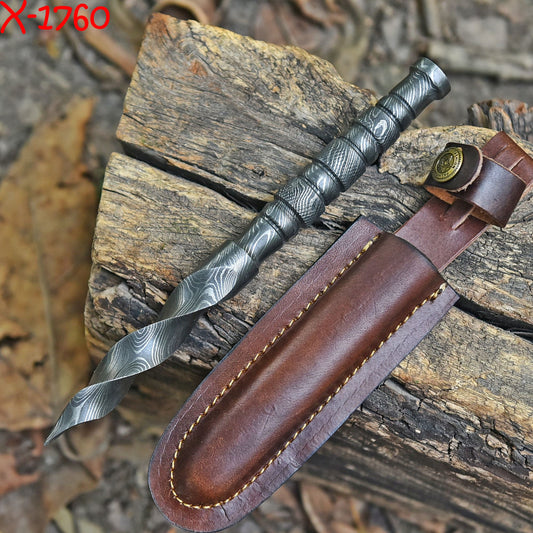 Hand Forged Outdoor Camping Adventure Damascus Twist Blade Dagger