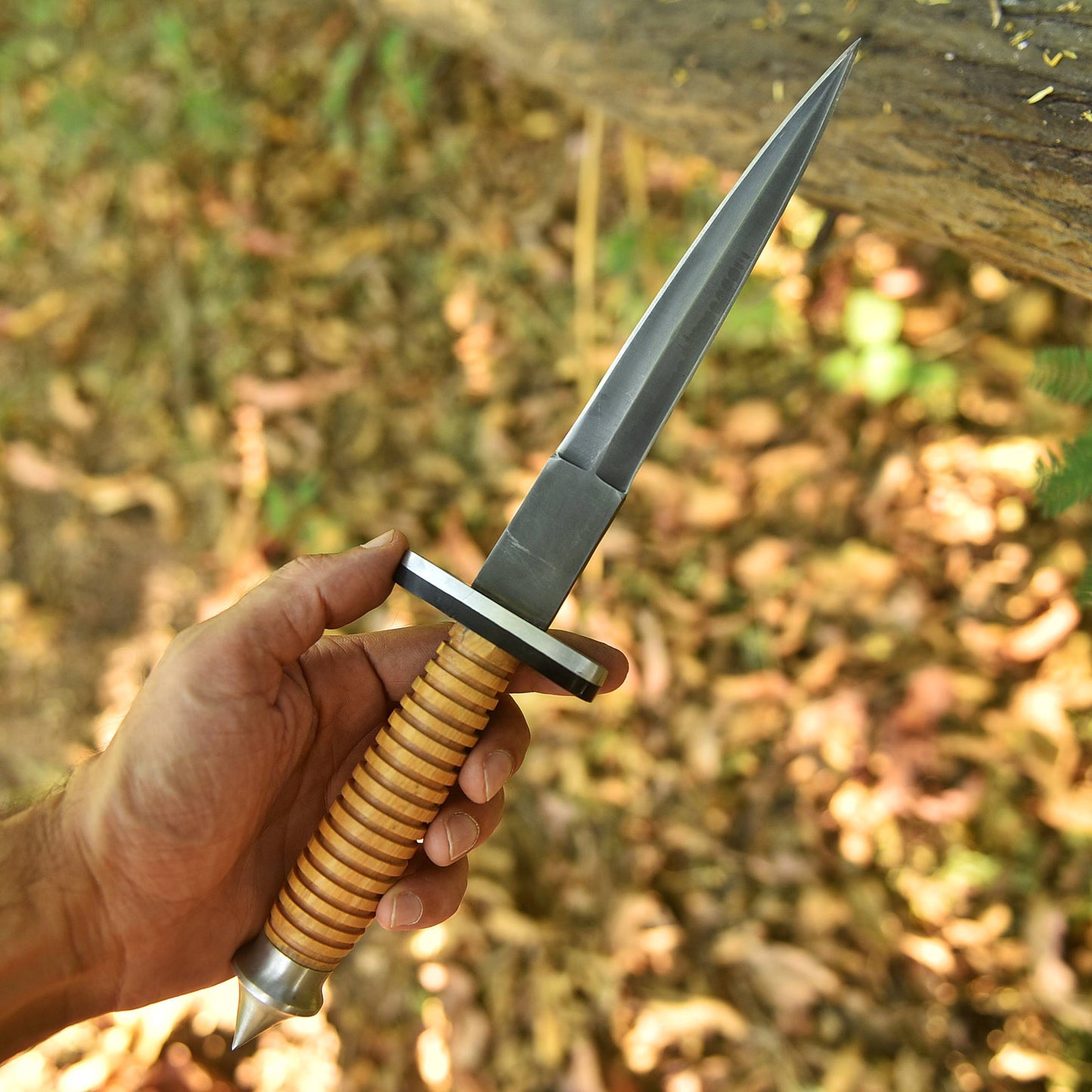 High Quality Handmade Double Edge Full Tang Dagger Knife Wood Handle