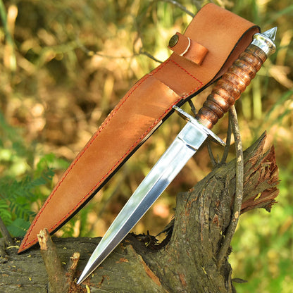 High Performance Double Edge Carbon Steel High Polish Dagger Wood Handle