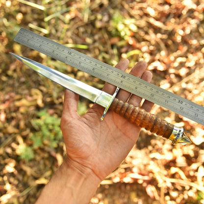 High Performance Double Edge Carbon Steel High Polish Dagger Wood Handle