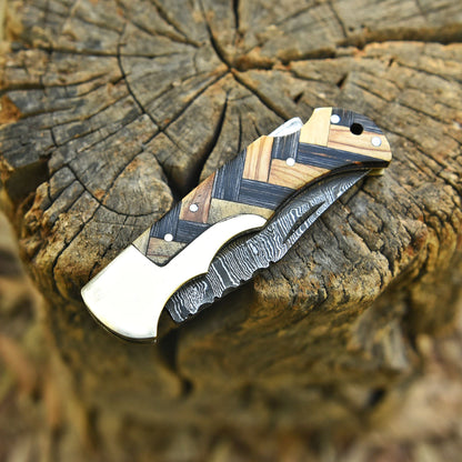 Professional EDC Handmade Damascus Steel Folding Blade Pocket Knife