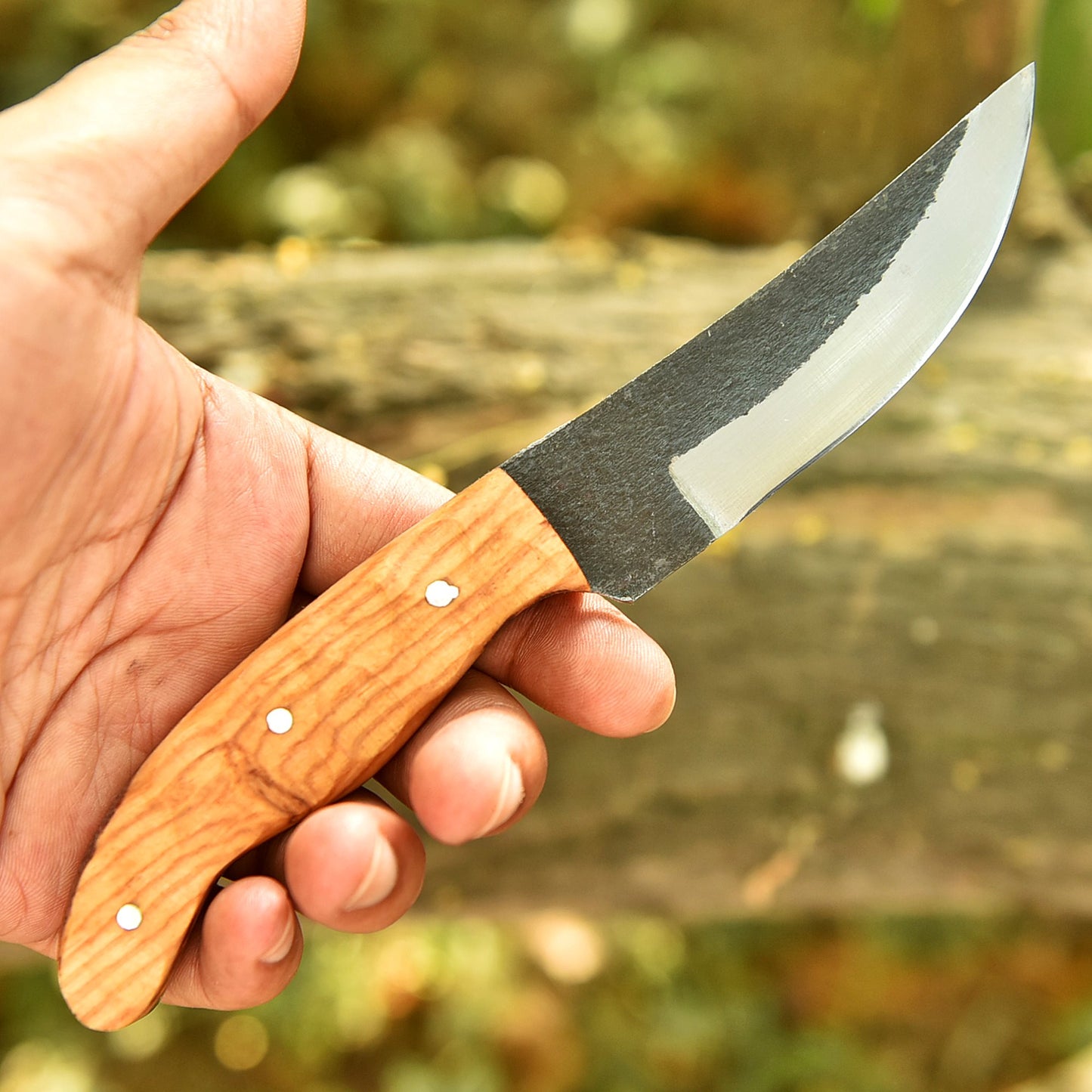 Artisan Hand Forged Carbon Steel Blade Camping Skinner Knife Hunting Wood Handle