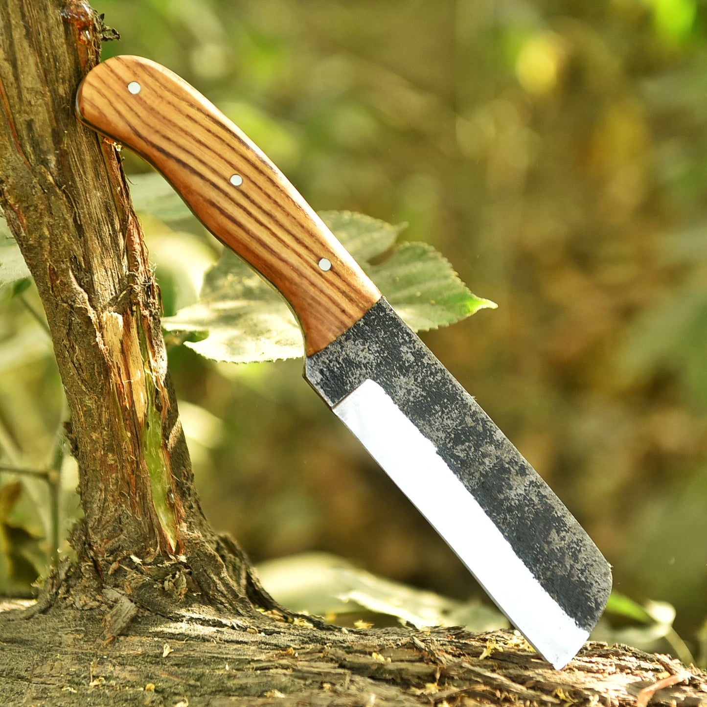 Outdoor Camping Skinning Knife Hand Forged Carbon Steel Blade Skinner Knife