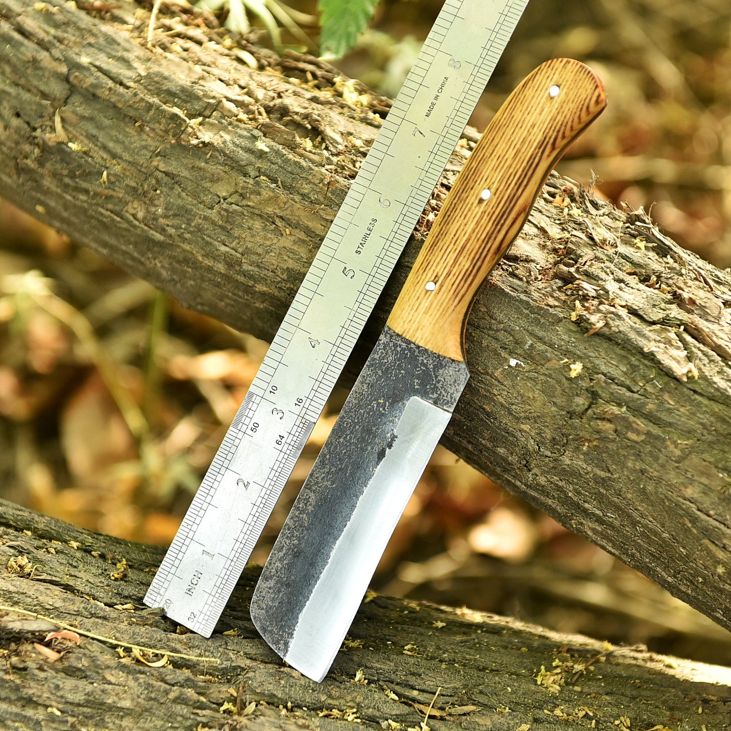Outdoor Camping Skinning Knife Hand Forged Carbon Steel Blade Skinner Knife
