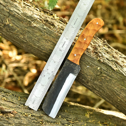 Outdoor Adventure Hand Forged Carbon Steel Fixed Blade Skinning Knife Wood Handle