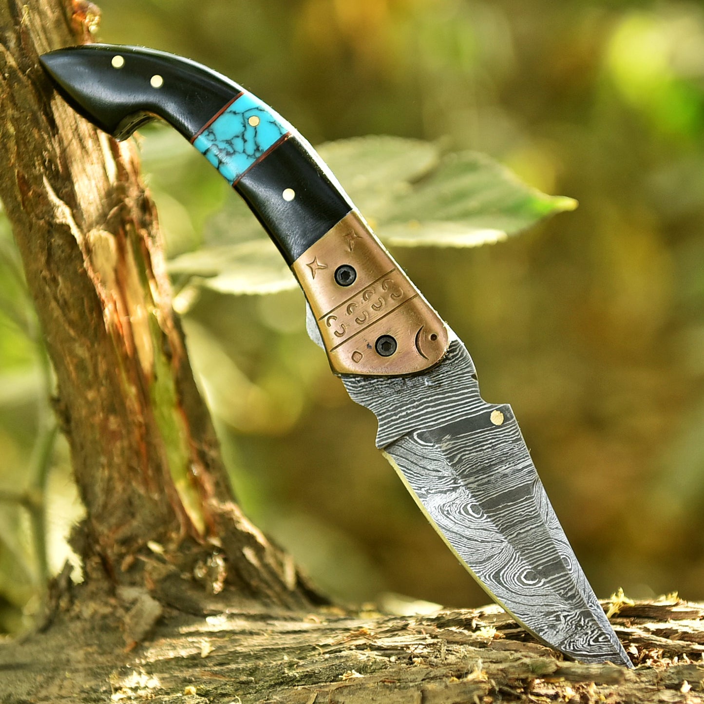 Gentleman’s Handmade Damascus Steel Folding Pocket Knife Resin Brass Bolster Handle
