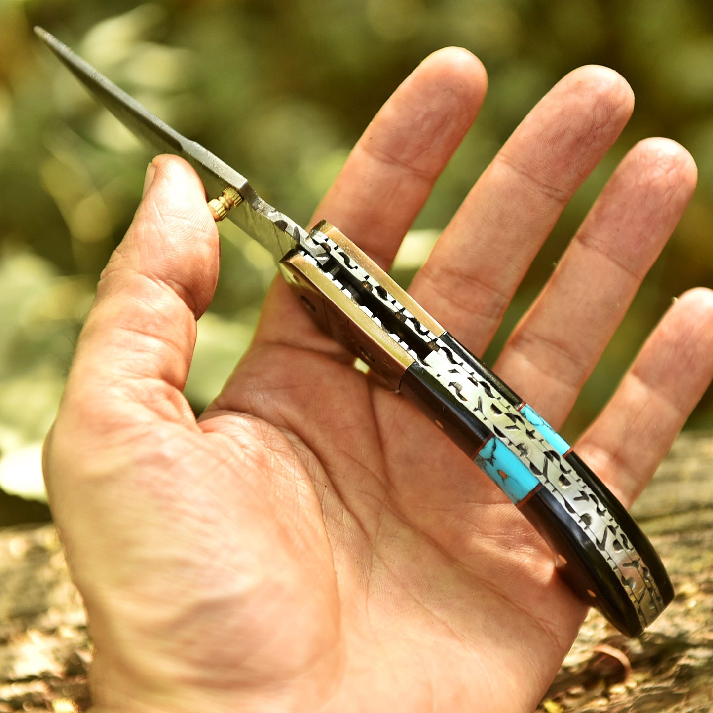 Gentleman’s Handmade Damascus Steel Folding Pocket Knife Resin Brass Bolster Handle