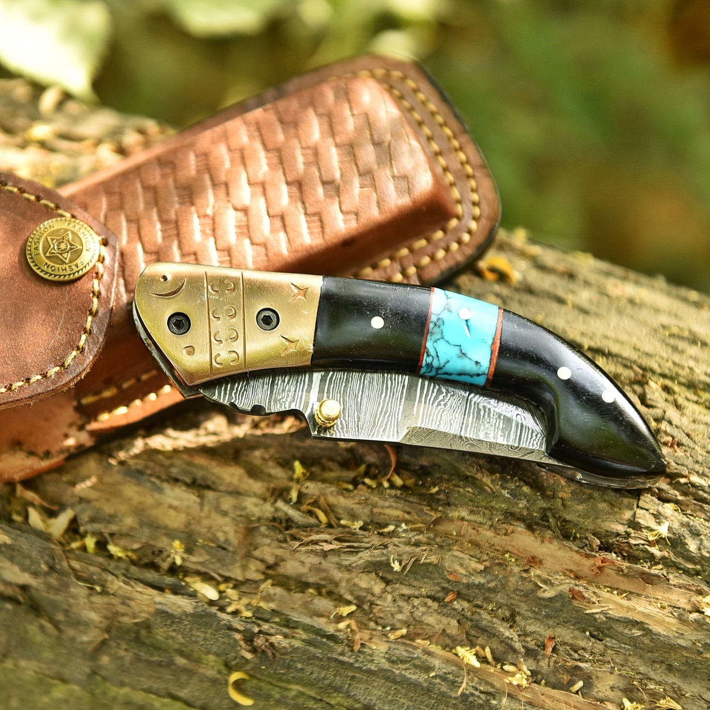 Gentleman’s Handmade Damascus Steel Folding Pocket Knife Resin Brass Bolster Handle