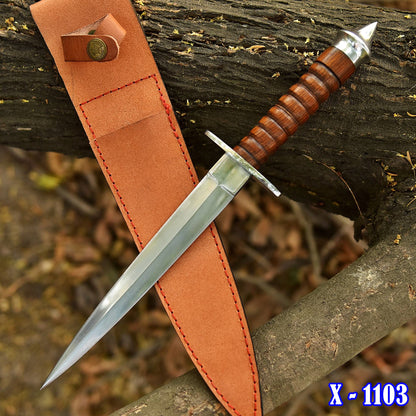 High Performance Double Edge Carbon Steel High Polish Dagger Wood Handle
