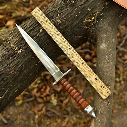High Performance Double Edge Carbon Steel High Polish Dagger Wood Handle