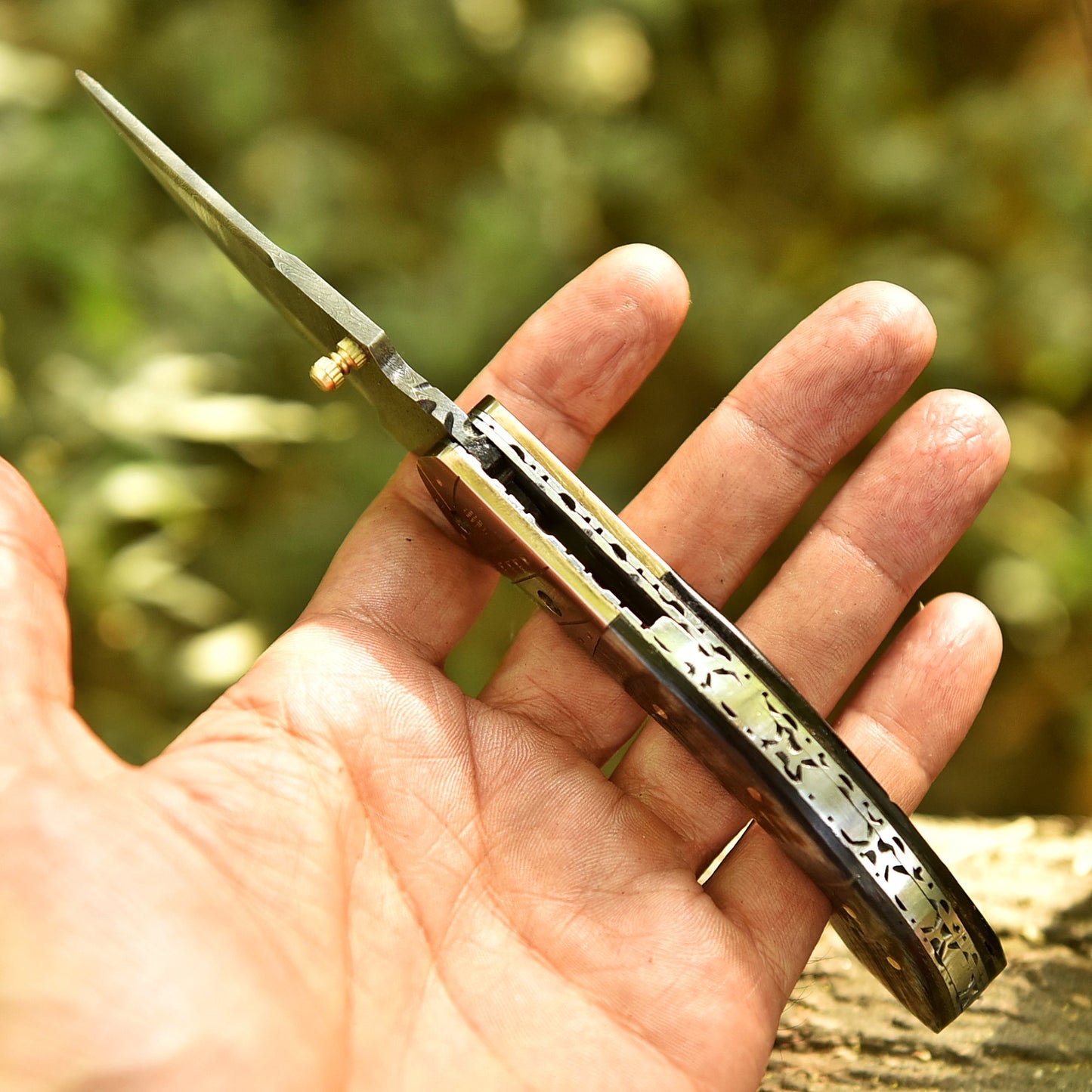 Handmade Damascus Steel Folding Blade Pocket Knife Ram Horn Brass Bolster Handle