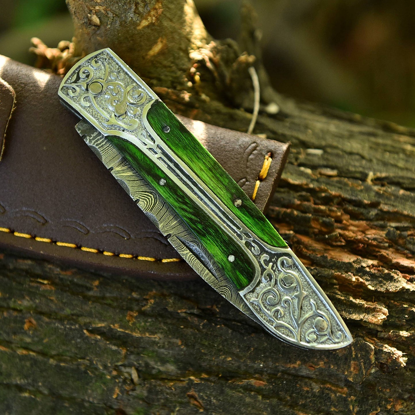 Handmade Damascus Steel Hunting Folding Blade Pocket Knife Wood Handle