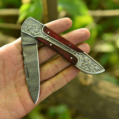 Hand Forged Damascus Steel Hunting Camping Folding Blade Pocket Knife