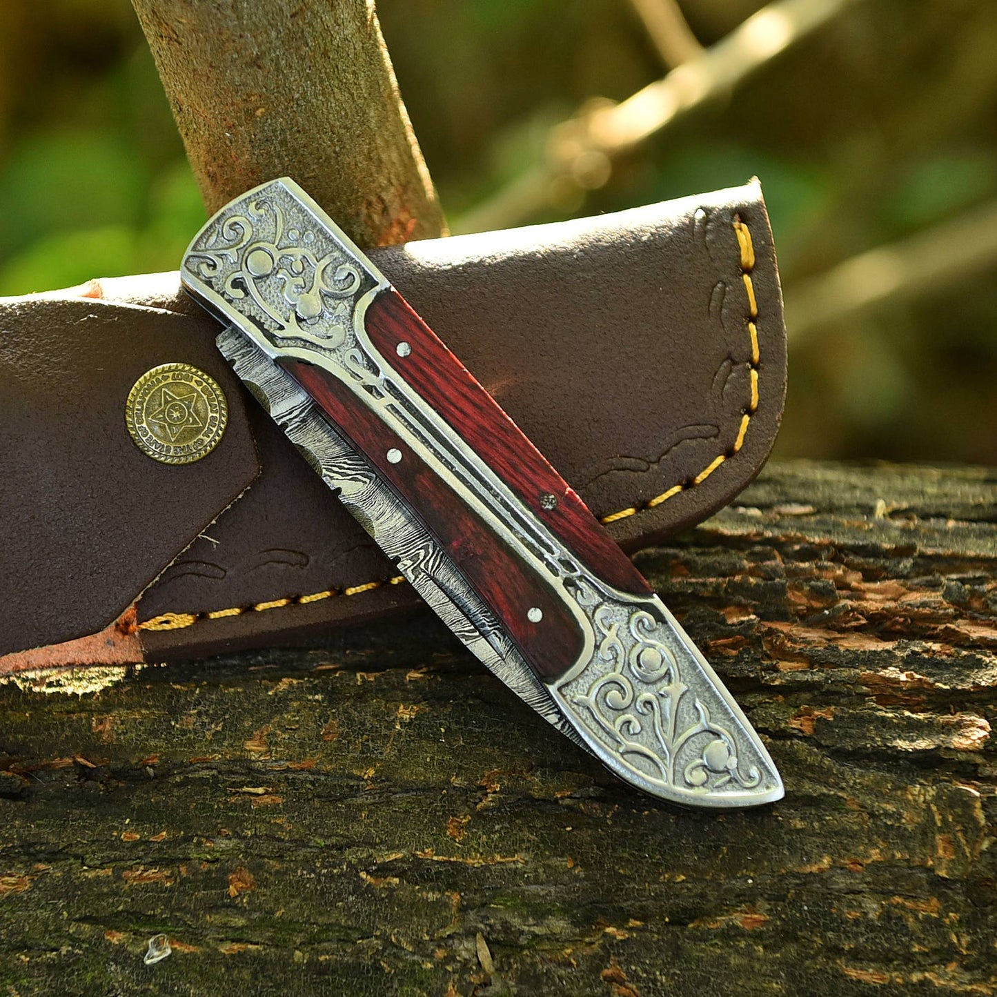 Hand Forged Damascus Steel Hunting Camping Folding Blade Pocket Knife