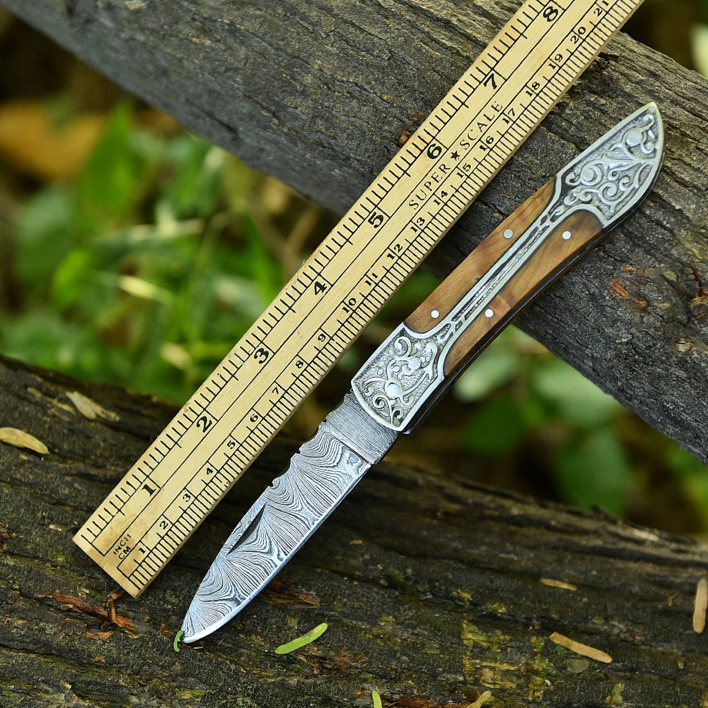 Handmade Damascus Steel Folding Blade Pocket Knife Wood Steel Bolster Handle