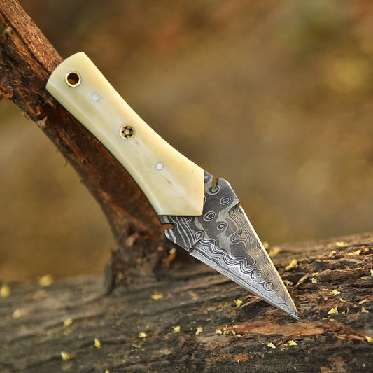 Elite Luxury Handmade Damascus Blade Dagger Knife Camel Bone Handle