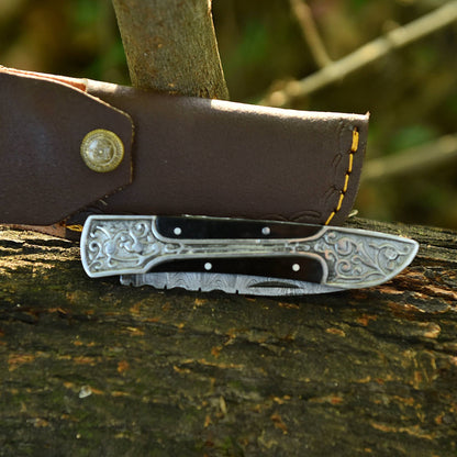 Handmade Damascus  Folding Blade Hunting  Pocket Knife Wood Steel Handle