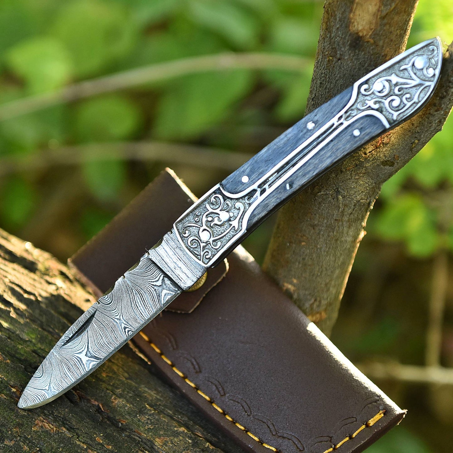 Damascus Steel Folding Blade Outdoor Camping Hunting Pocket Knife EDC