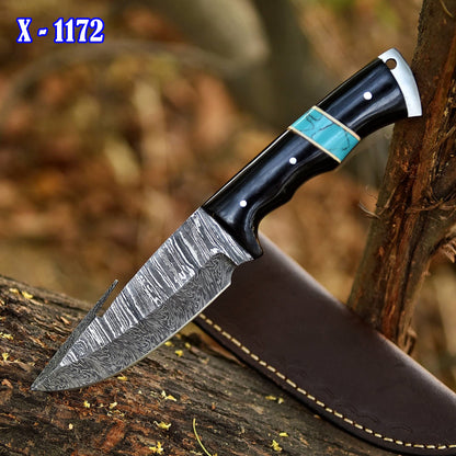 Handmade Forged Damascus Steel Gut Hook Blade Skinner Knife Resin Handle