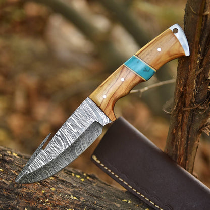 Elite Handmade Damascus Steel Gut Hook Skinning Knife Wood Resin Handle