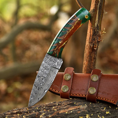 High End Handmade Damascus Skinner Outdoor Knife Pinecone Resin Handle